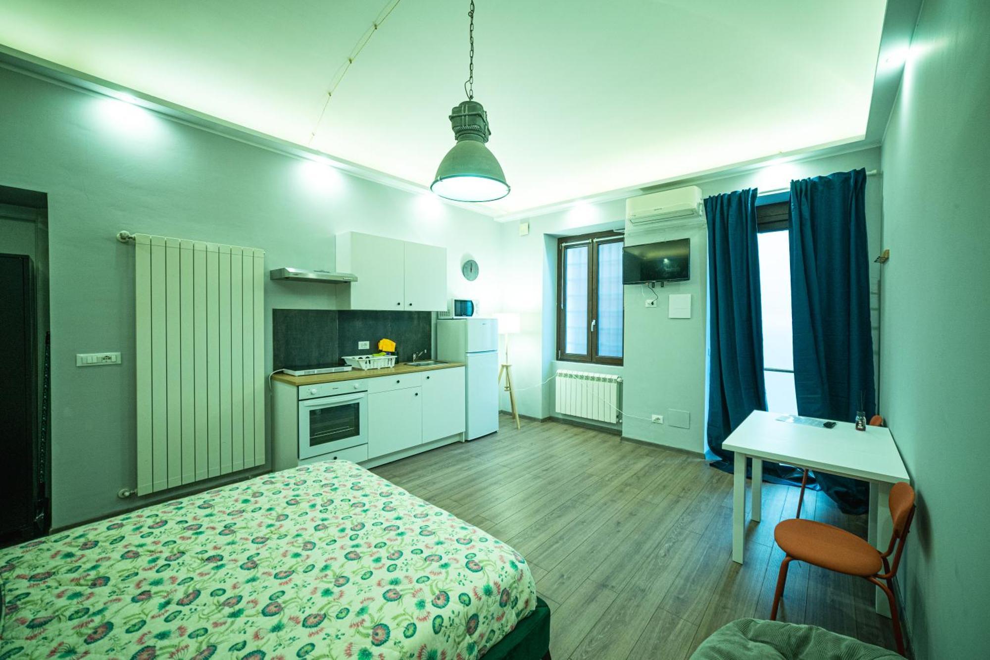 Regis 2 Appartamenti Resort Centro Storico Chivasso Eksteriør billede